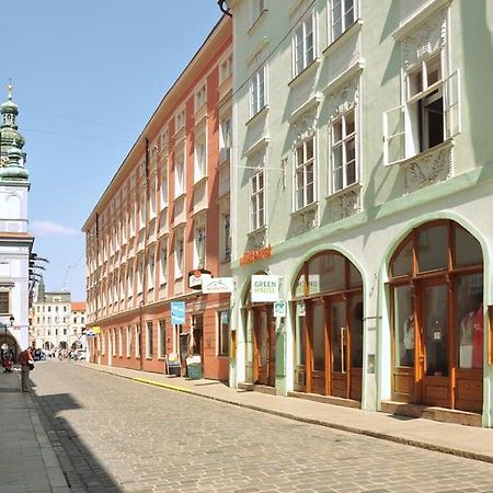 Hotel V Centru Ческе-Будеёвице Экстерьер фото