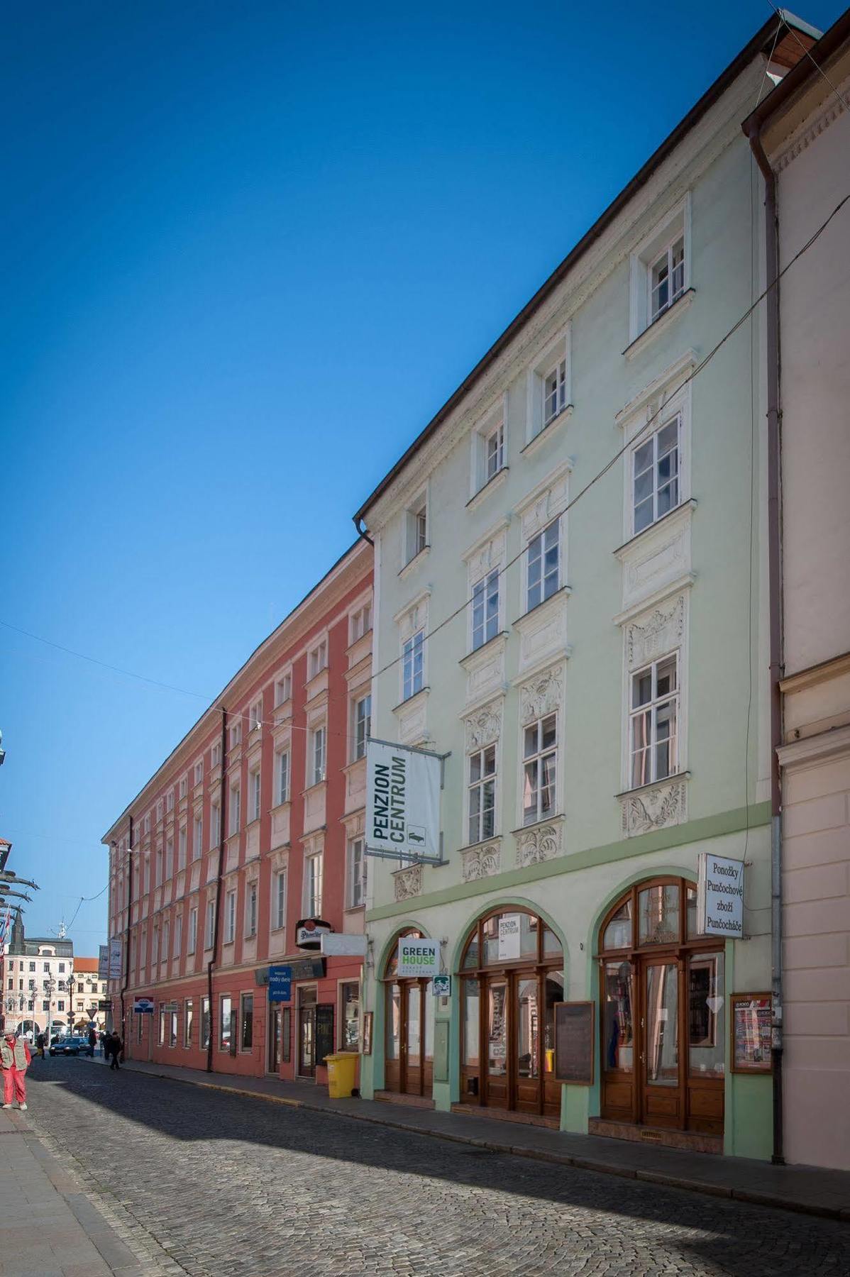 Hotel V Centru Ческе-Будеёвице Экстерьер фото